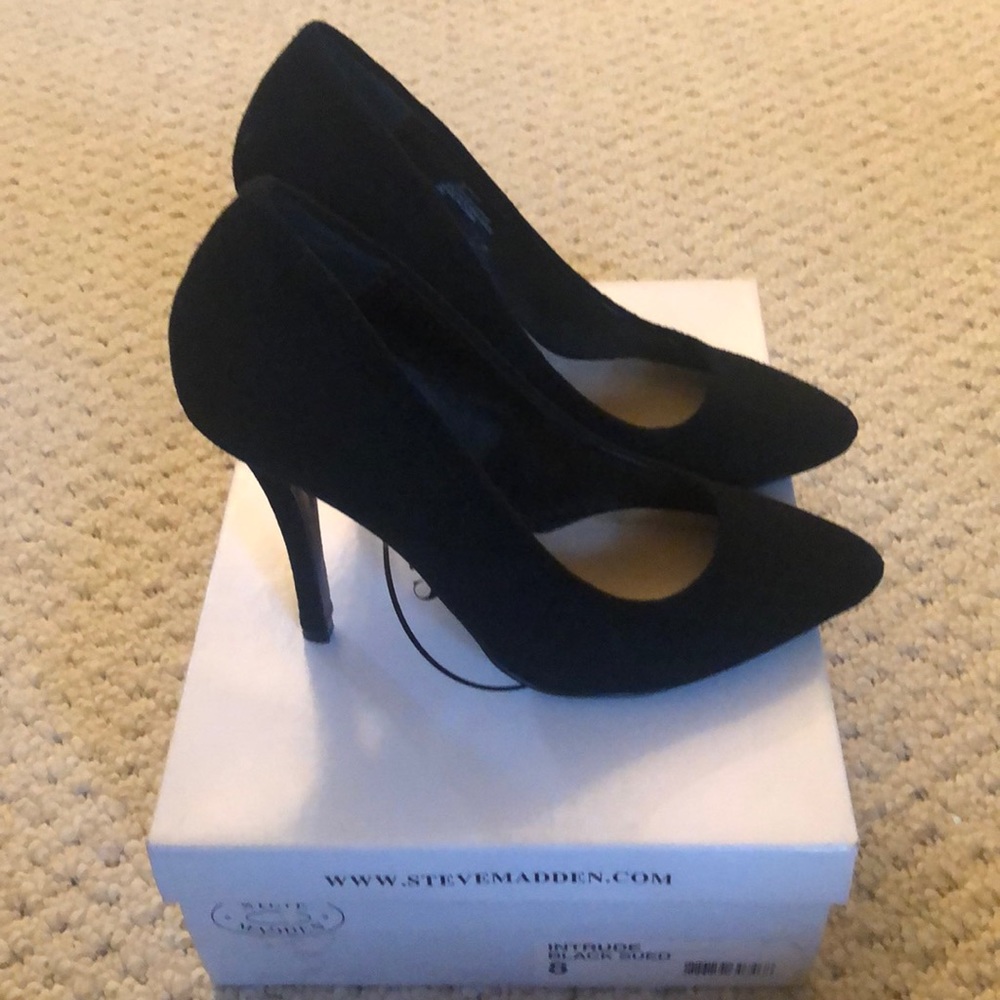 Heels - Picture 2 of 5